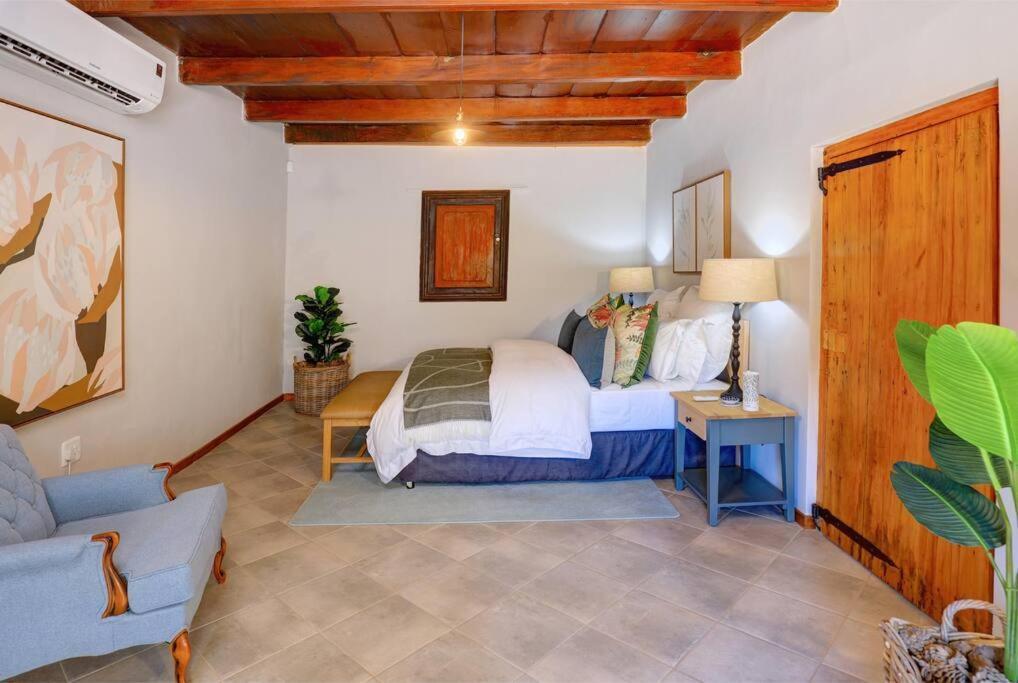 The Mulberry House, Getaway Holiday home
