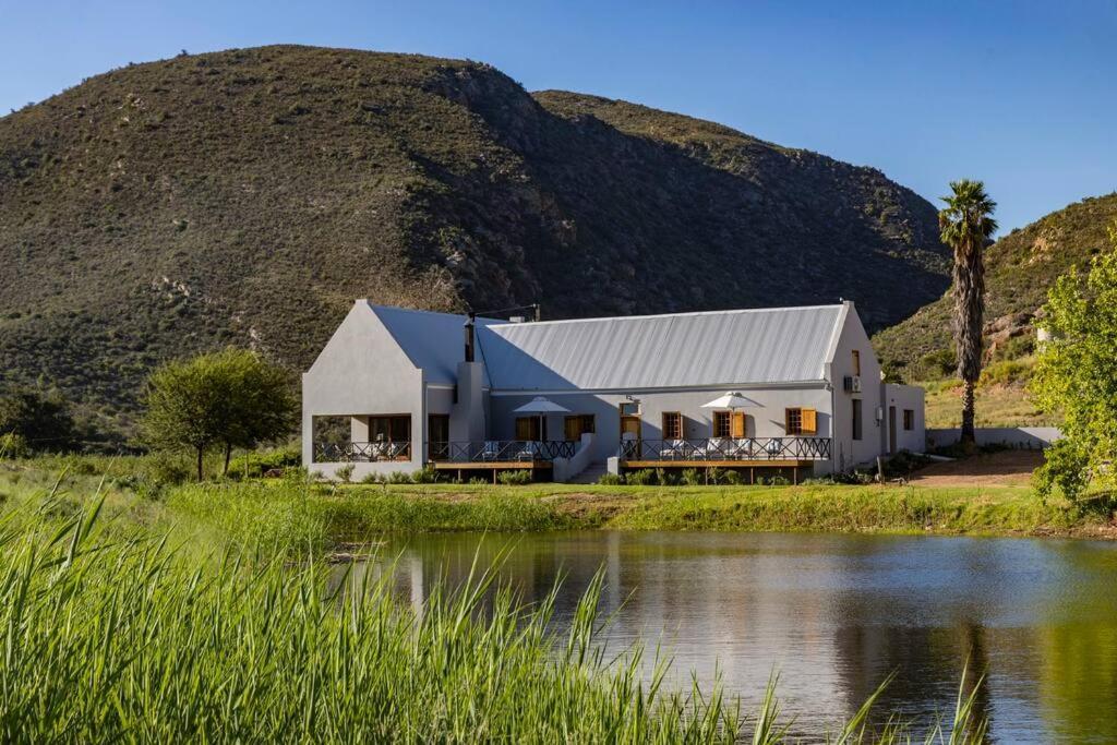 The Mulberry House, Getaway